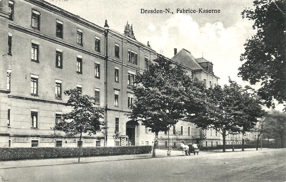 Stauffenbergallee 12 (König-Georg-Allee 12)  Dresden