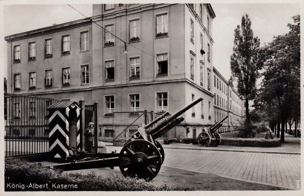 Stauffenbergallee 16 (König- Georg- Allee 16) Dresden Stauffenbergallee 16 (König- Georg- Allee 16) Dresden