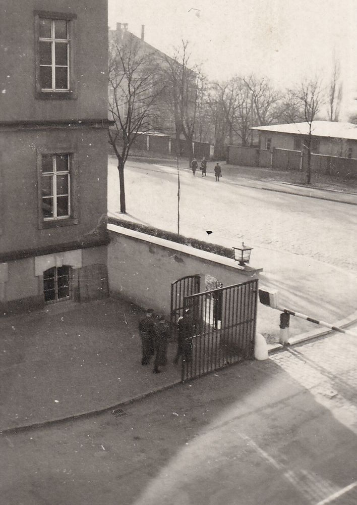 Stauffenbergallee 18 (König-Georg-Allee 18) Dresden Stauffenbergallee 18 (König-Georg-Allee 18) Dresden