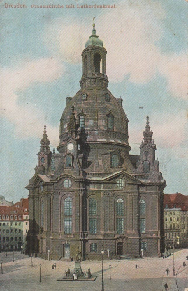 An der Frauenkirche  Dresden