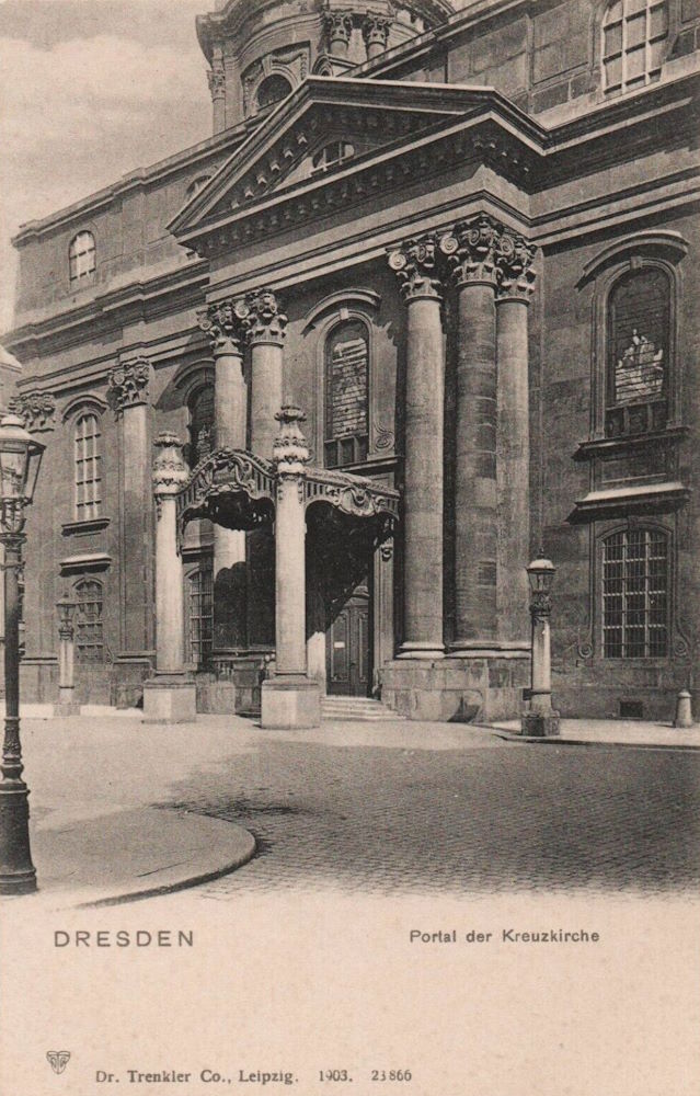 An der Kreuzkirche  Dresden