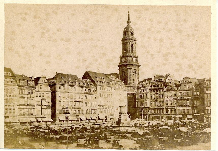 Altmarkt - Südostseite quer mit Markt Dresden Altmarkt - Südostseite quer mit Markt Dresden