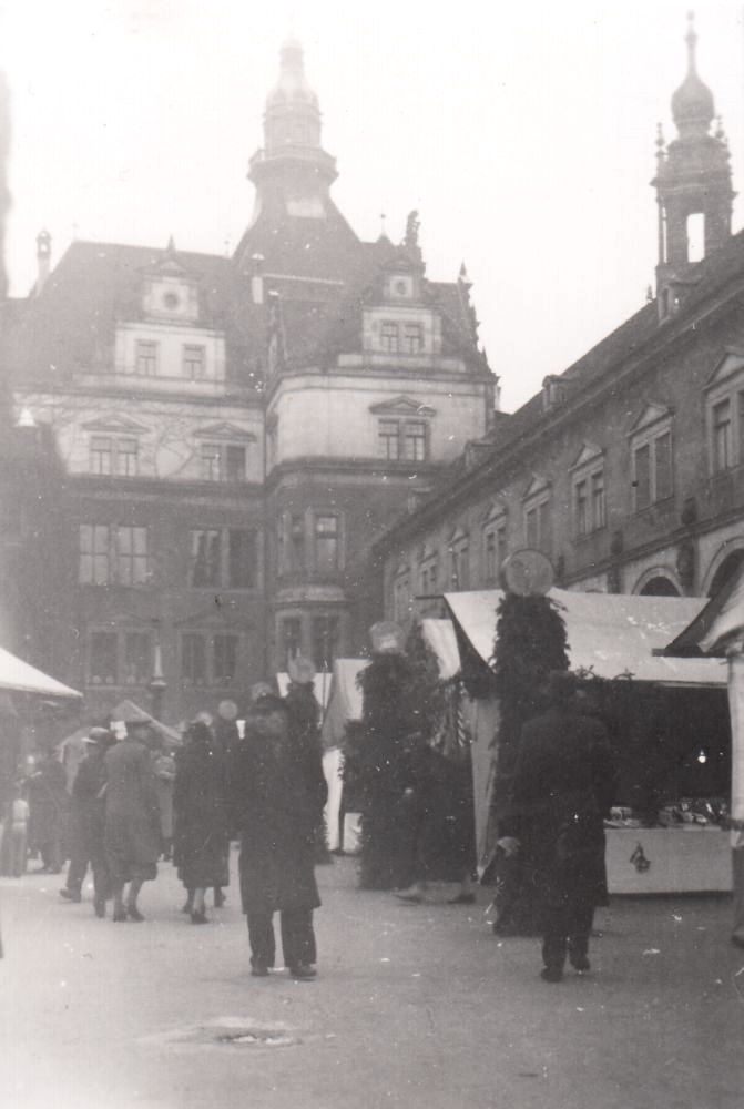 Residenzschloss - Stallhof - Striezelmarkt  Dresden