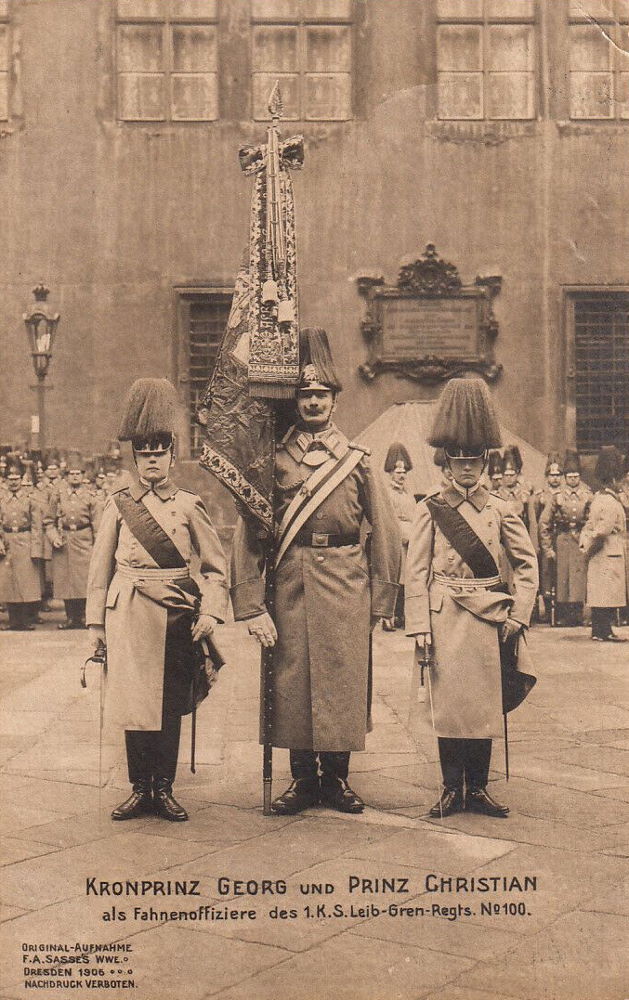 Residenzschloss -Gro&szlig;er Schlosshof  Dresden
