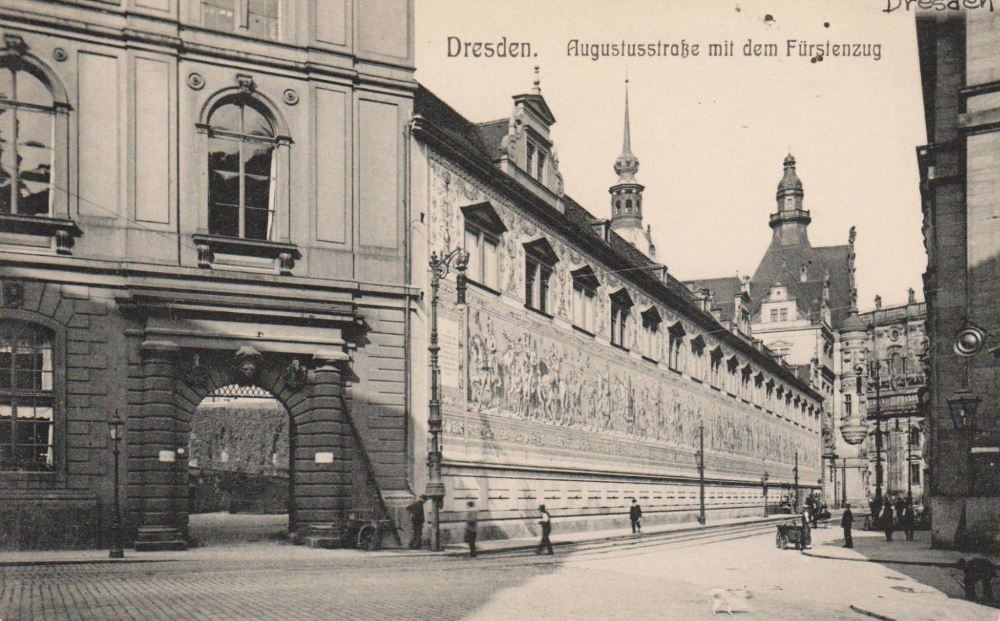 Residenzschloss - Fürstenzug  Dresden