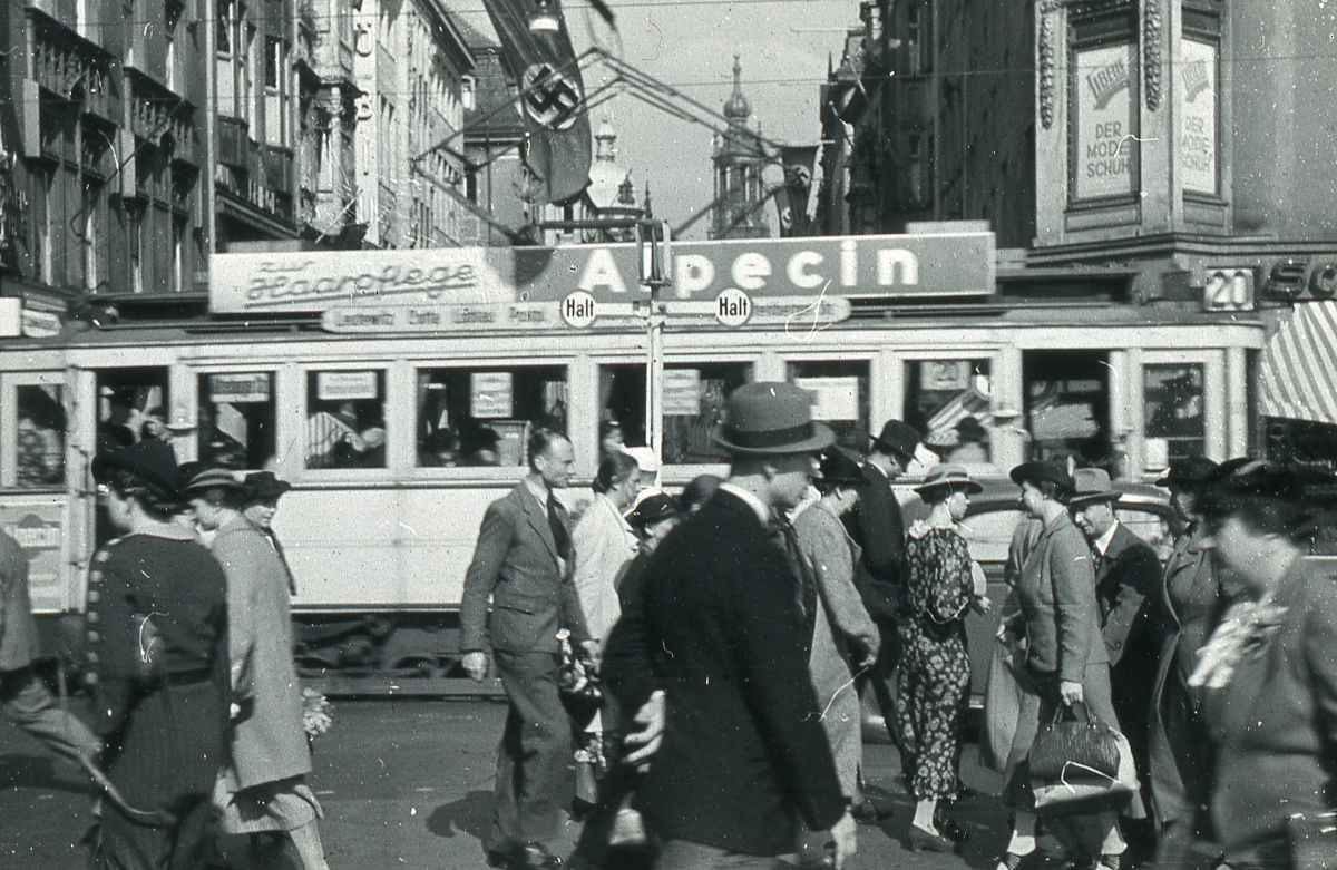 Schlo&szlig;stra&szlig;e / Altmarkt / Wilsdruffer Stra&szlig;e  Dresden