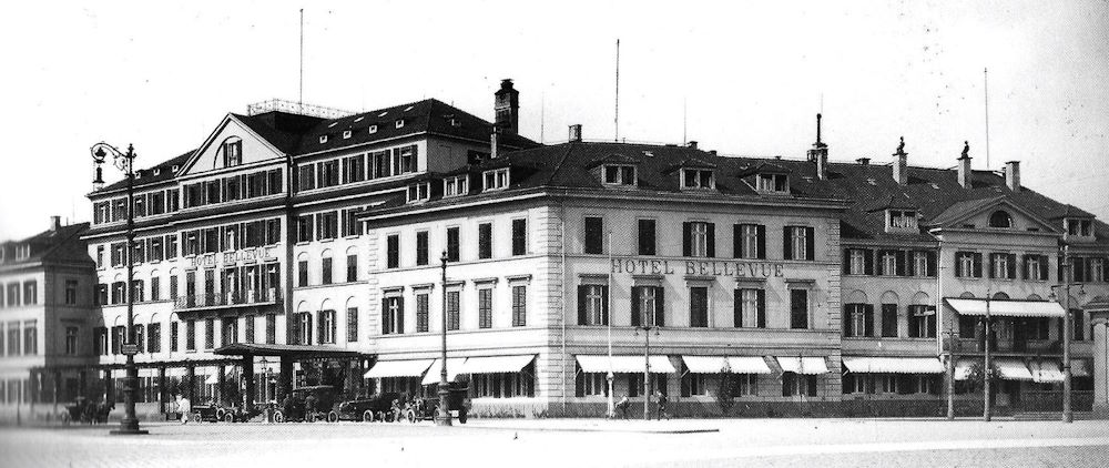 Theaterplatz 1 / Große Packhofstraße  Dresden