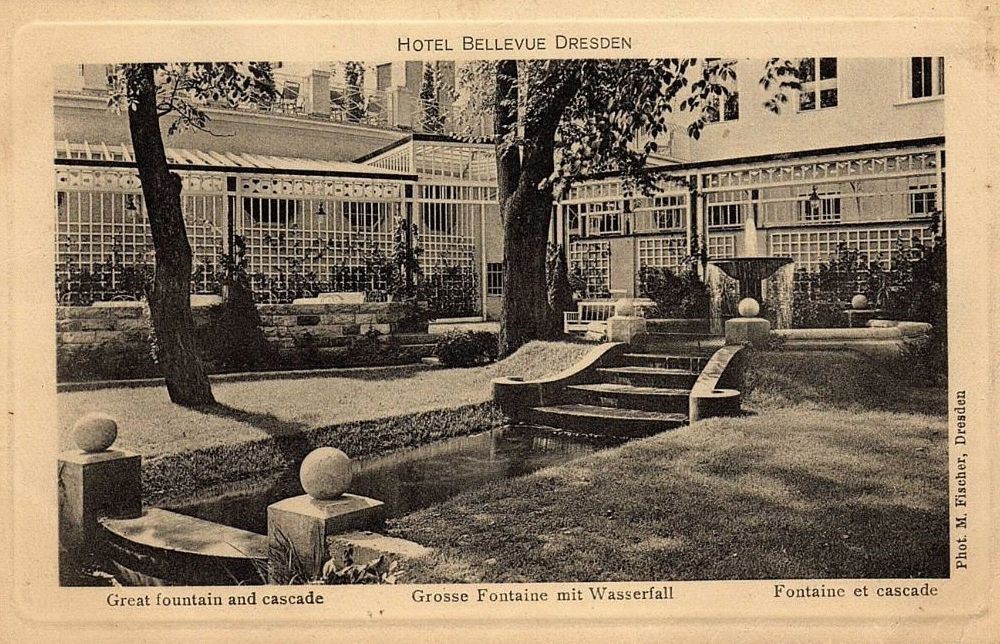 Theaterplatz 1 / Gro&szlig;e Packhofstra&szlig;e  Dresden