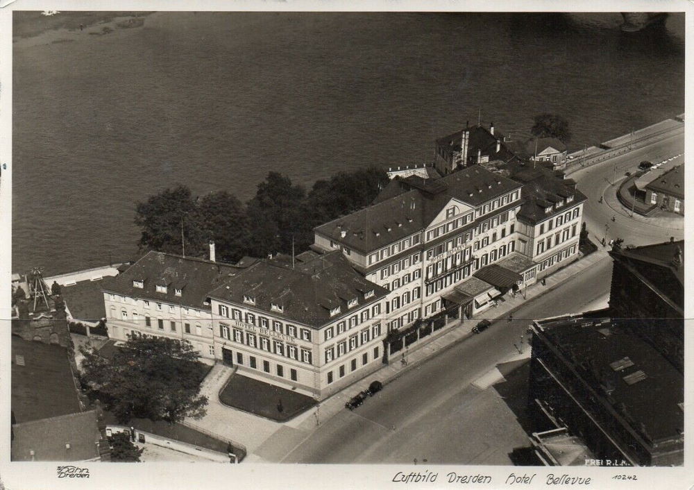 Theaterplatz 1 / Gro&szlig;e Packhofstra&szlig;e  Dresden