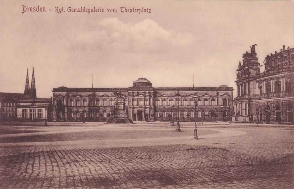 Theaterplatz  Dresden