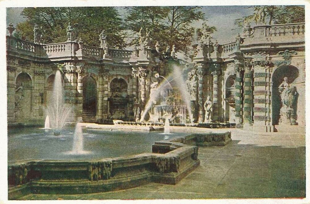 Zwinger, Nymphenbad  Dresden