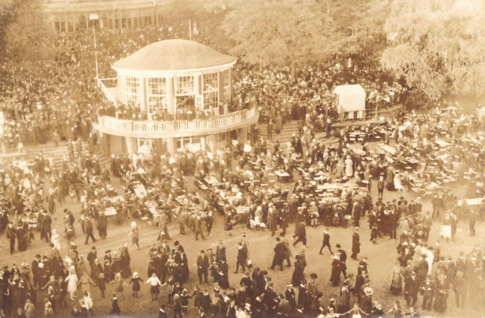 Jahresschau Deutscher Arbeit 1925  Dresden