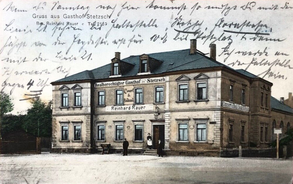 Gustav-Merbitz-Stra&szlig;e 2 (Bismarckstra&szlig;e 2) / Am Urnenfeld (Schulstra&szlig;e)  Dresden