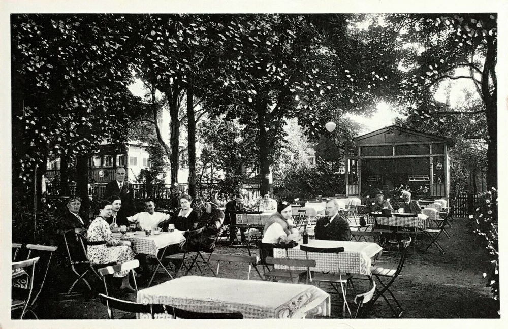 Karlsruher Stra&szlig;e 136 (Dresdner Stra&szlig;e 66)  Dresden