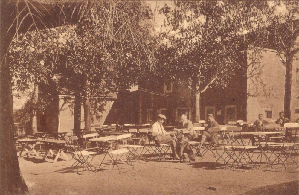 K&uuml;mmelsch&auml;nkenweg 2 (Dorfstra&szlig;e 6)  Dresden