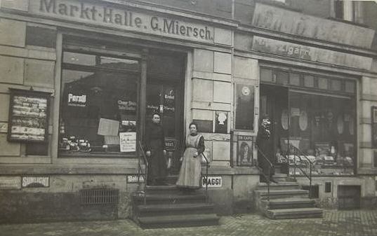 Warthaer Stra&szlig;e 1 (Heinrichstra&szlig;e 1) / Cossebauder Stra&szlig;e  Dresden