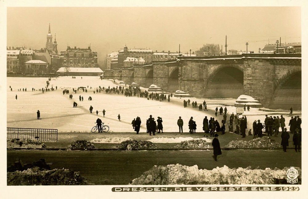 1929 vereiste Elbe  Dresden