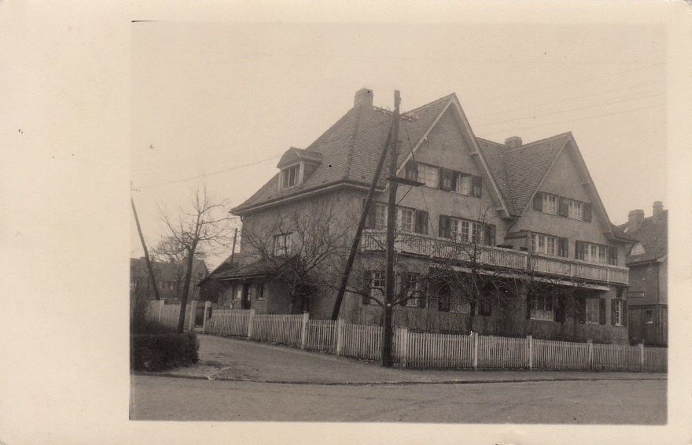 Karl-Liebknecht-Straße 16 (Breiter Weg 16) / An der Winkelwiese 24  Dresden