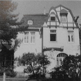Alexander-Herzen-Straße 15 / Darwinstraße (Richard-Wagner-Straße) Dresden Alexander-Herzen-Straße 15 / Darwinstraße (Richard-Wagner-Straße) Dresden