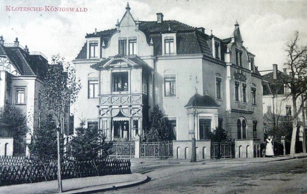 K&ouml;nigsbr&uuml;cker Landstra&szlig;e 111 / K&auml;the-Kollwitz-Platz (Albertplatz)  Dresden