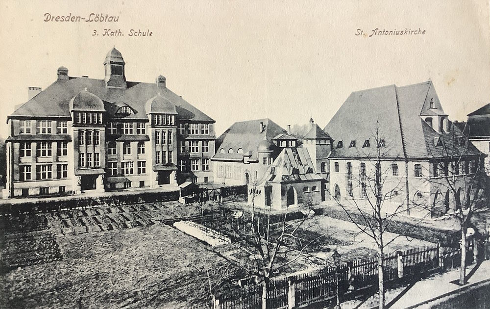 B&uuml;naustra&szlig;e 12  Dresden
