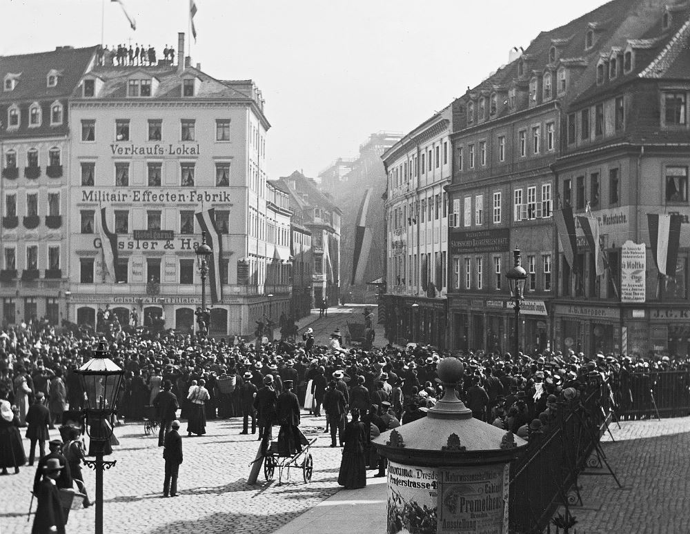 Neustädter Markt 9 (Am Markt 9) / Große Klostergasse Dresden Neustädter Markt 9 (Am Markt 9) / Große Klostergasse Dresden