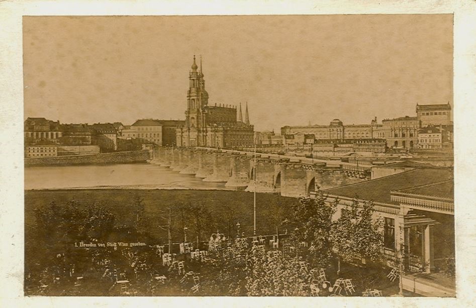 Neustädter Markt 12 (Am Markt 12) / An der Augustusbrücke 3 Dresden Neustädter Markt 12 (Am Markt 12) / An der Augustusbrücke 3 Dresden