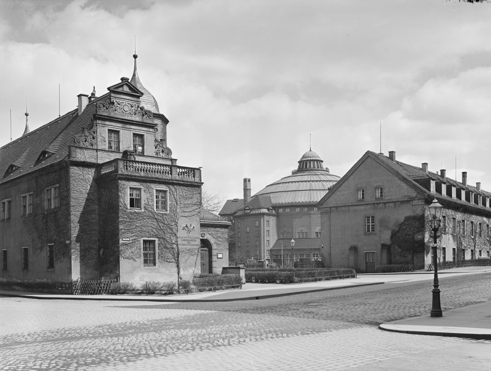 K&ouml;pckestra&szlig;e 1 (Asterstra&szlig;e 1, Wiesenthorstra&szlig;e 8)  Dresden