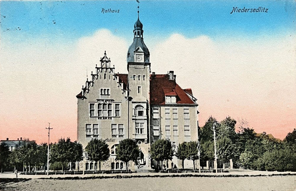 Sosaer Stra&szlig;e 11 (Schulstra&szlig;e 11) / An der Post (Wilhelmstra&szlig;e)  Dresden