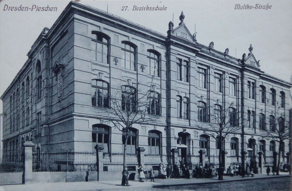 Robert-Matzke-Stra&szlig;e 14 (-1946 Moltkestra&szlig;e 14)  Dresden