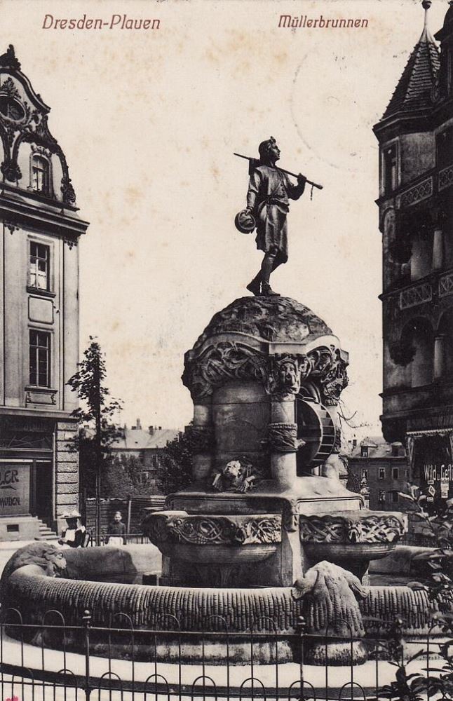 F.C.-Weiskopf-Platz (Chemnitzer Platz, Rathausplatz)  Dresden