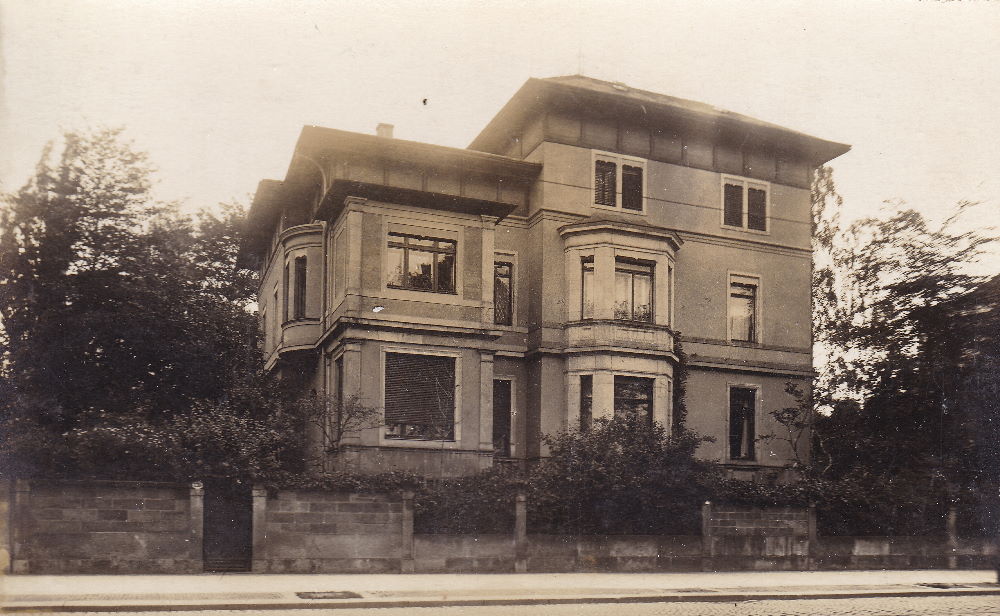Bautzner Stra&szlig;e 139 (Schillerstra&szlig;e 49) / Louis-Braille-Stra&szlig;e (S&auml;ngerstra&szlig;e)  Dresden