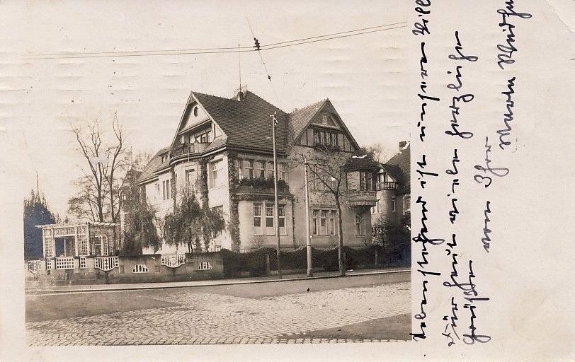 August-Bebel-Stra&szlig;e 50 (Residenzstr. 54) / Caspar-David-Friedrich-Str. (Josefstr.)  Dresden