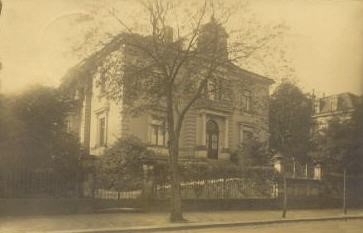 Altenzeller Stra&szlig;e 44 (Zellesche Stra&szlig;e 44) / H&uuml;bnerstra&szlig;e  Dresden