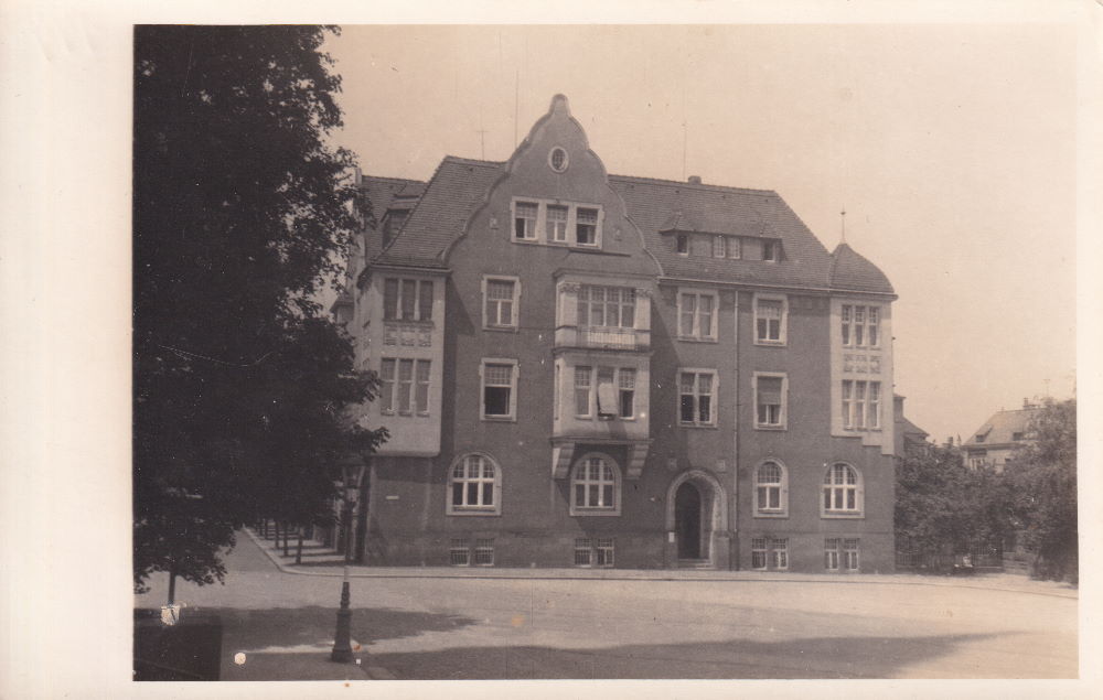 Lukasplatz 2 / Lukasstra&szlig;e  Dresden