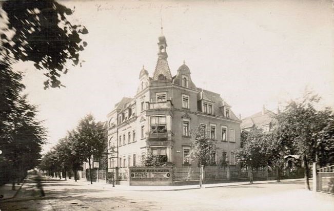 Burgsdorffstra&szlig;e 9 / Reichenberger Stra&szlig;e  Dresden