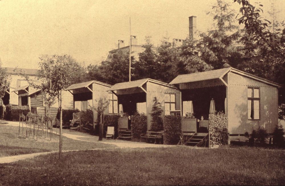 Bautzner Landstra&szlig;e - Dr. Lahmanns Sanatorium  Dresden